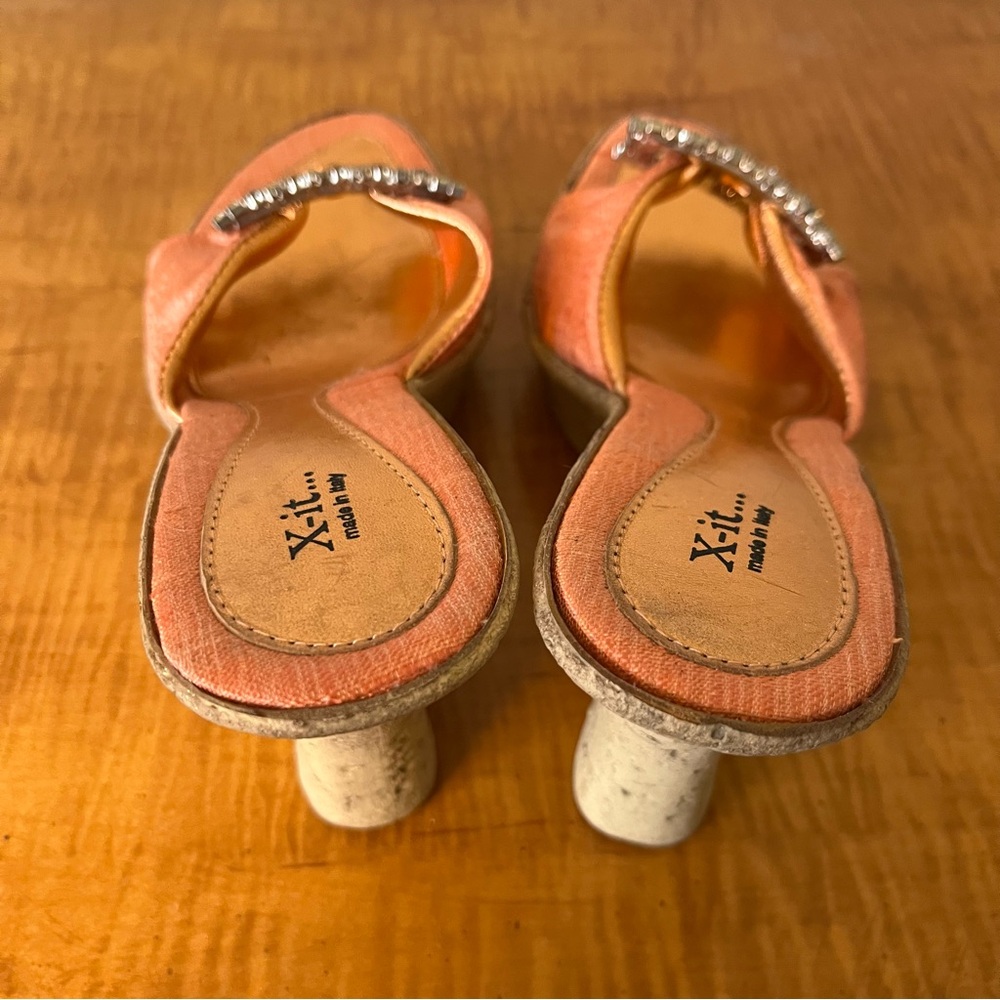 Vegas, baby! FABULOUS satin & rhinestone platform slides from X-it - Picture 7 of 13